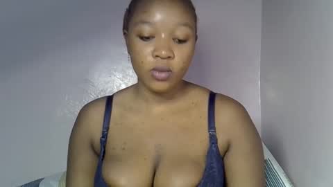 Snapshot of nasty_previne chatting on November 2025 03:05:02 AM previn online show from November 2025 03:05:02 AM