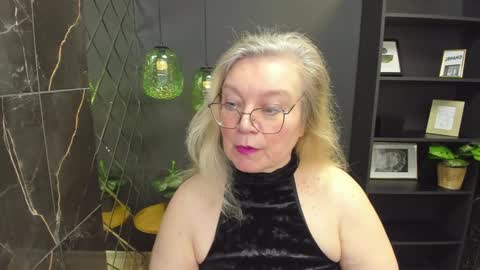 NataliCloud online show from December 2024 01:13:02 PM