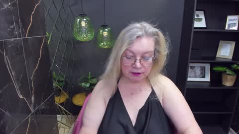 NataliCloud online show from December 2024 04:34:01 PM
