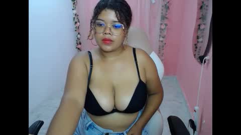 Snapshot of natalielabellex1 chatting on October 2025 06:40:02 PM natalielabellex1 online show from October 2025 06:40:02 PM
