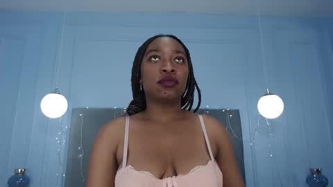natasharothwell online show from September 2025 11:39:02 PM