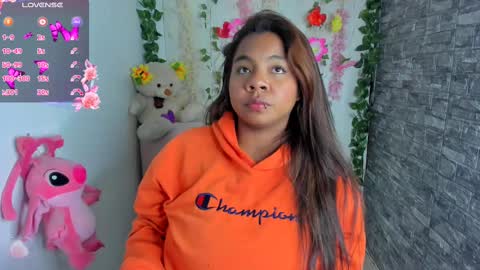 Naty online show from March 2025 07:42:02 AM