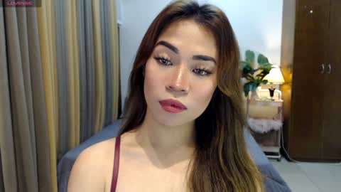 Queen Jess online show from January 2025 11:00:02 AM