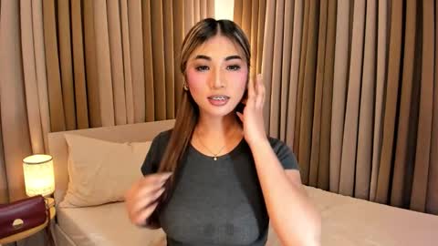 Snapshot of naughty_hunk_yuki chatting on December 2025 08:53:02 AM naughty_hunk_yuki online show from December 2025 08:53:02 AM