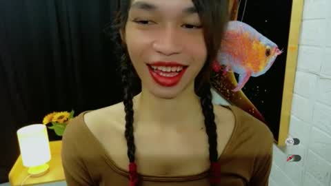 Snapshot of naughtysunshinepinay chatting on September 2025 11:59:01 PM Celine online show from September 2025 11:59:01 PM
