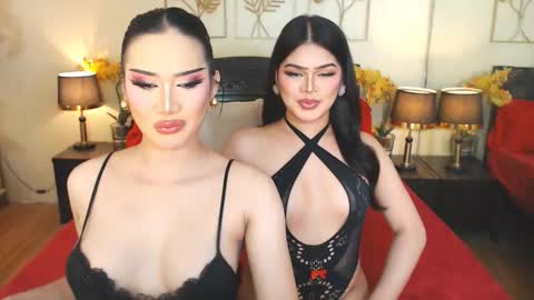 Snapshot of nayumi_edwards chatting on December 2025 02:19:01 AM F R A N Z I A online show from December 2025 02:19:01 AM