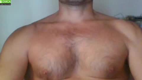 Snapshot of newtyguy90 chatting on October 2025 08:06:01 AM newtyguy90 online show from October 2025 08:06:01 AM