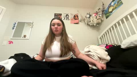 Nia online show from December 2025 12:20:02 AM