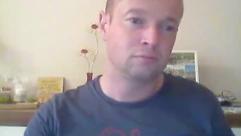 nick1990b online show from September 2025 04:52:02 PM