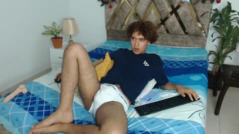 Nickolas Muoz online show from December 2024 01:31:02 AM