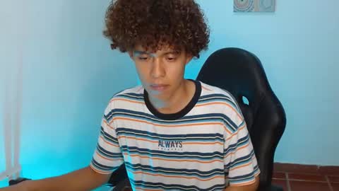 Nickolas Muoz online show from December 2024 06:33:02 AM