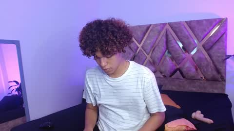 Nickolas Muoz online show from February 2025 10:28:02 PM