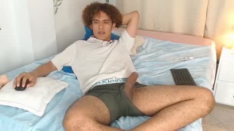 Nickolas Muoz online show from February 2025 08:49:01 PM