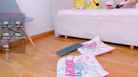 Nicolas online show from December 2024 01:56:01 AM