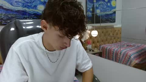 Snapshot of nicolasferrer18 chatting on November 2025 12:29:02 PM nicolasferrer18 online show from November 2025 12:29:02 PM