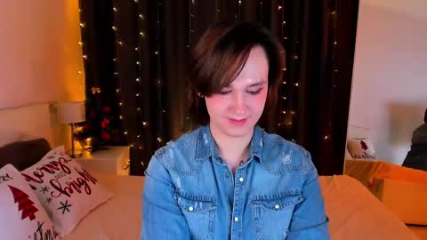 Nicole online show from December 2024 07:21:01 PM