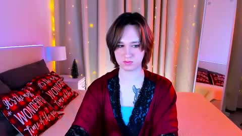 Nicole online show from December 2024 09:05:01 PM