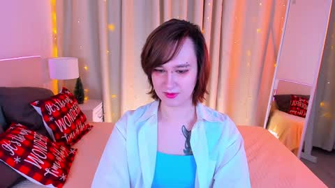 Nicole online show from December 2024 08:49:01 PM