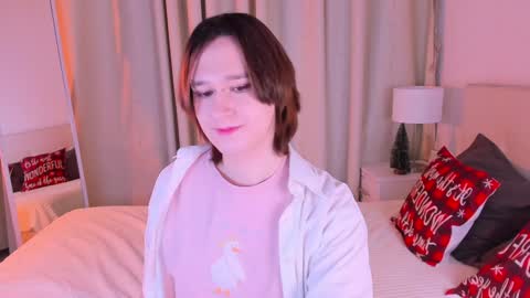 Nicole online show from January 2025 09:55:02 AM