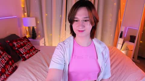 Nicole online show from January 2025 02:15:01 PM