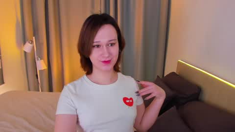 Nicole online show from January 2025 11:09:02 AM
