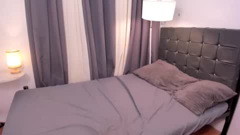 nicole_morena online show from October 2025 06:30:01 PM