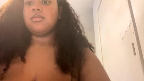 Snapshot of nicolette356 chatting on October 2025 03:18:01 PM nicolette356 online show from October 2025 03:18:01 PM