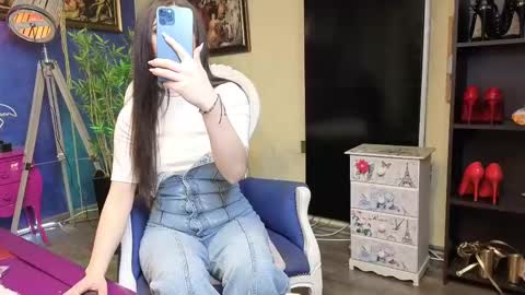 Snapshot of nicollepalmer chatting on March 2025 06:47:02 AM Nicolle online show from March 2025 06:47:02 AM