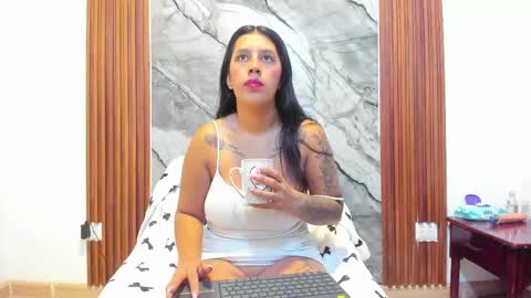 Snapshot of nikitaa20 chatting on November 2025 09:34:01 AM nikita online show from November 2025 09:34:01 AM