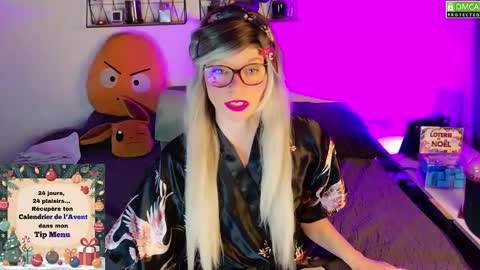 Snapshot of nikki_goldberg chatting on November 2025 10:52:02 AM Kitty Chatte online show from November 2025 10:52:02 AM