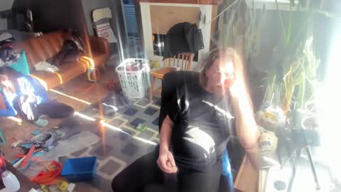 nikkiandtony online show from January 2025 08:56:02 PM