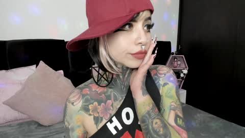 Nikki Ramone   online show from December 2024 12:44:02 PM
