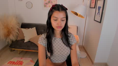 Snapshot of nina_agdal chatting on February 2025 10:55:01 PM NINA online show from February 2025 10:55:01 PM