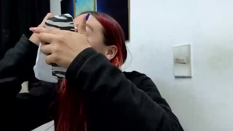 Ninaa fox online show from December 2024 04:10:01 PM