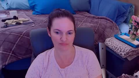 Nina Jaymes online show from September 2025 08:41:01 PM