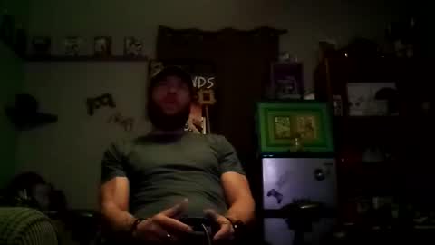 Awwwww Hey Sweetie Pies. Welcome To The Sweetie Pie Lounge. Enjoy The Dad-Cast. SweetCorny Fun-loving Dad Talk. online show from January 2025 03:33:02 AM