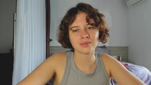 Evie online show from February 2025 06:16:02 AM