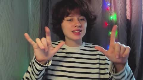 Snapshot of octopussy69x chatting on September 2025 08:52:01 AM Evie online show from September 2025 08:52:01 AM