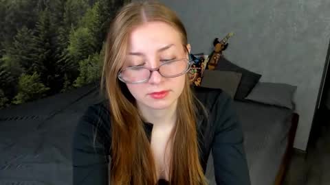 Snapshot of ogle_blg chatting on December 2025 09:25:01 AM ogle_blg online show from December 2025 09:25:01 AM