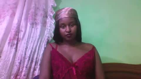 olinah610 online show from November 2025 08:27:02 PM