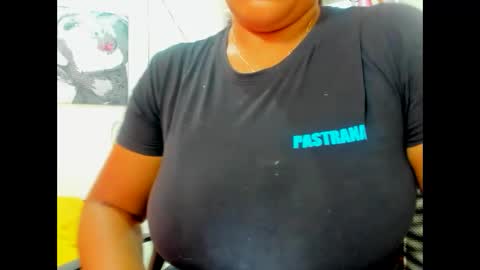 olivahot30 online show from December 2024 06:49:02 PM