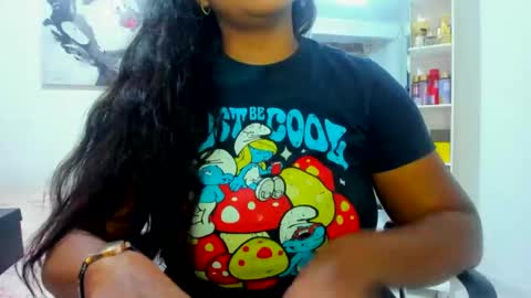 olivahot30 online show from December 2024 10:19:01 PM