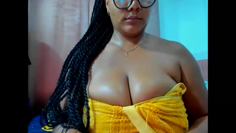 olivahot30 online show from February 2025 09:59:02 PM