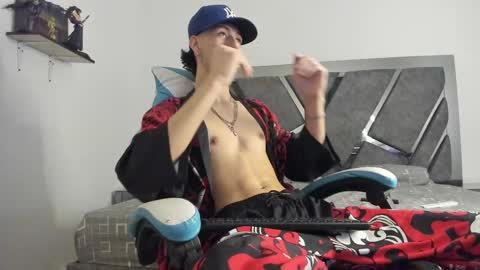 oliverthompson_01 online show from February 2025 02:29:01 AM