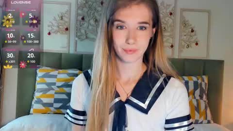 Olivia online show from September 2025 06:00:01 PM