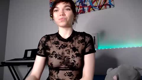 Angelina Lina online show from December 2024 09:22:01 PM