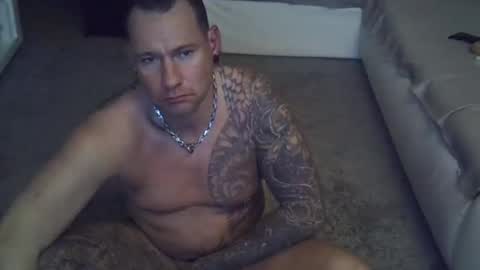 .....mICha..... online show from December 2024 01:05:01 AM