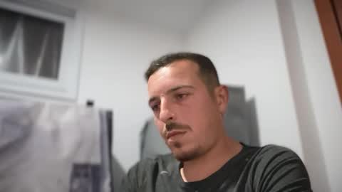 Snapshot of or690 chatting on October 2025 05:17:01 PM or online show from October 2025 05:17:01 PM