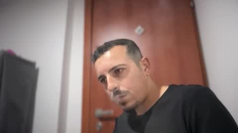 Snapshot of or690 chatting on October 2025 04:41:02 PM or online show from October 2025 04:41:02 PM