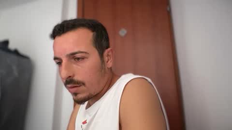 Snapshot of or690 chatting on November 2025 11:42:01 AM or online show from November 2025 11:42:01 AM